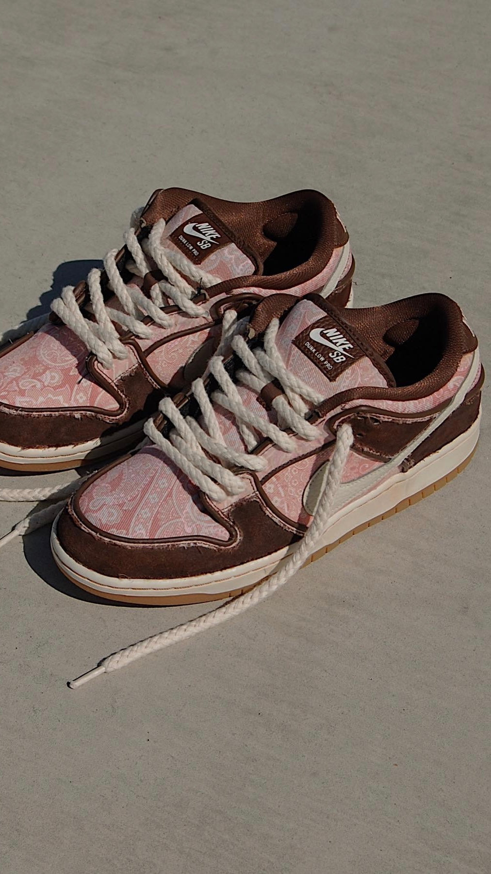 SB Dunk Low "Light Paisley"