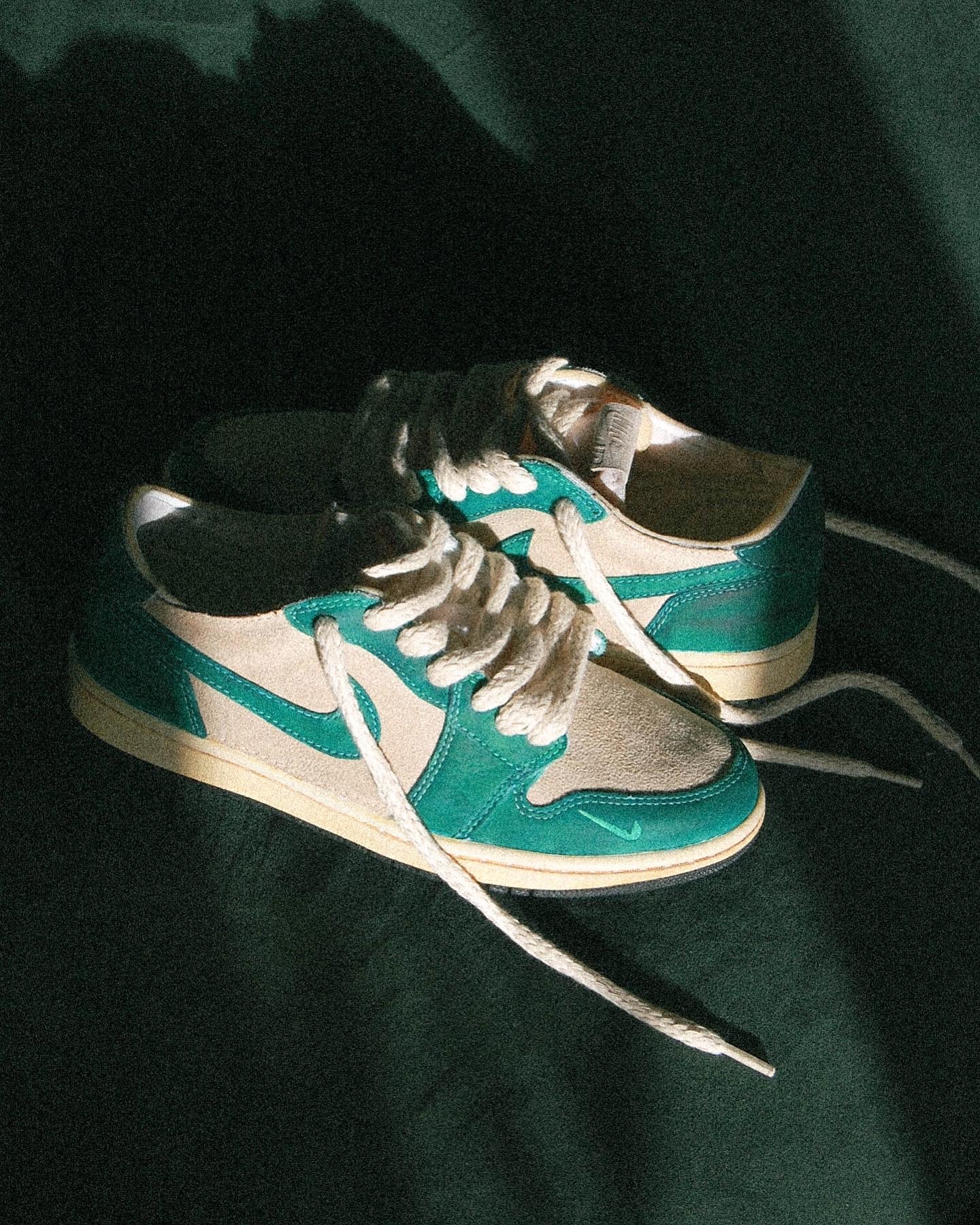 Air Jordan 1 Low "Vintage Green"