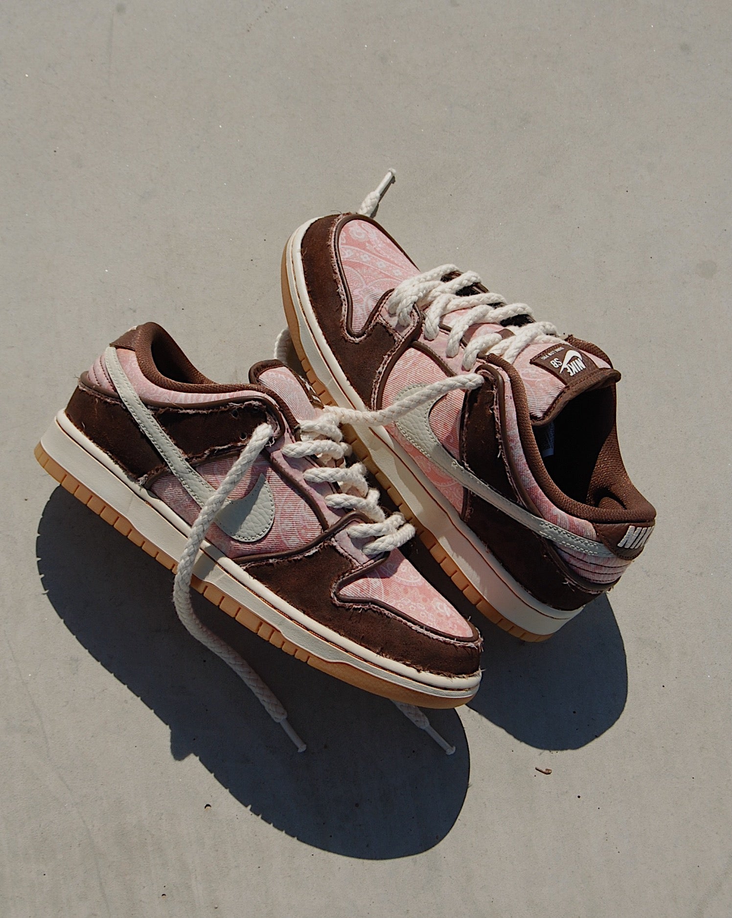 SB Dunk Low "Light Paisley"