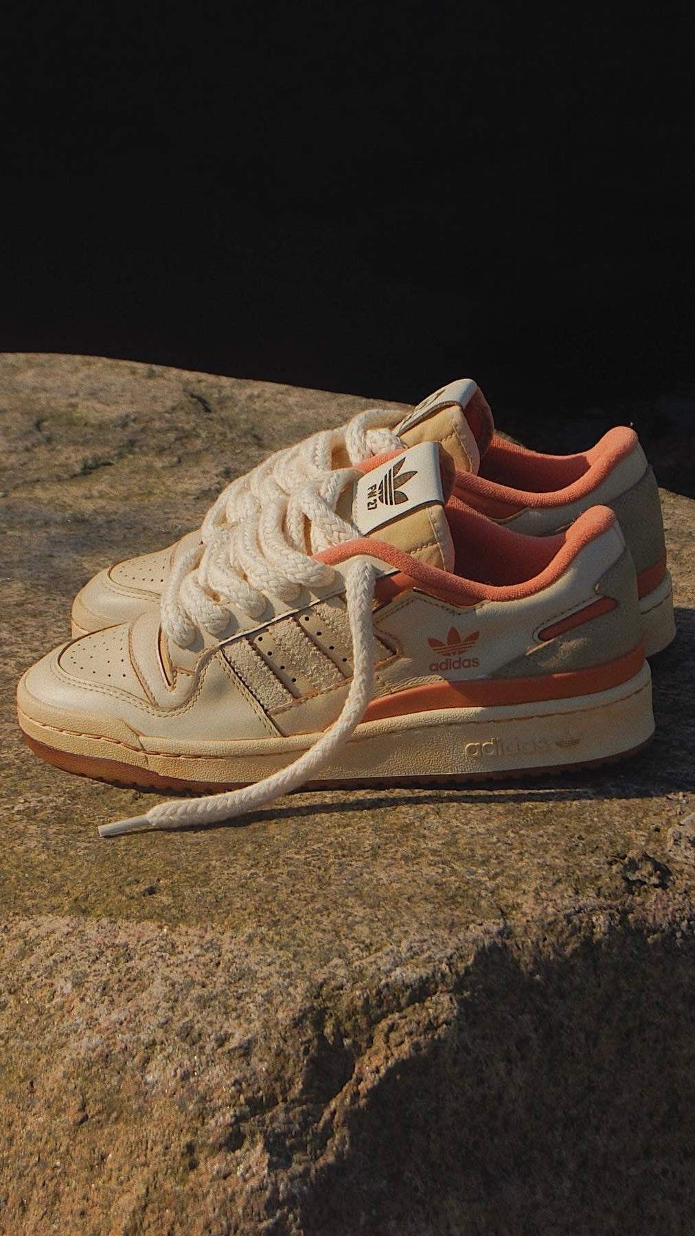 Forum 84 Low "FW"