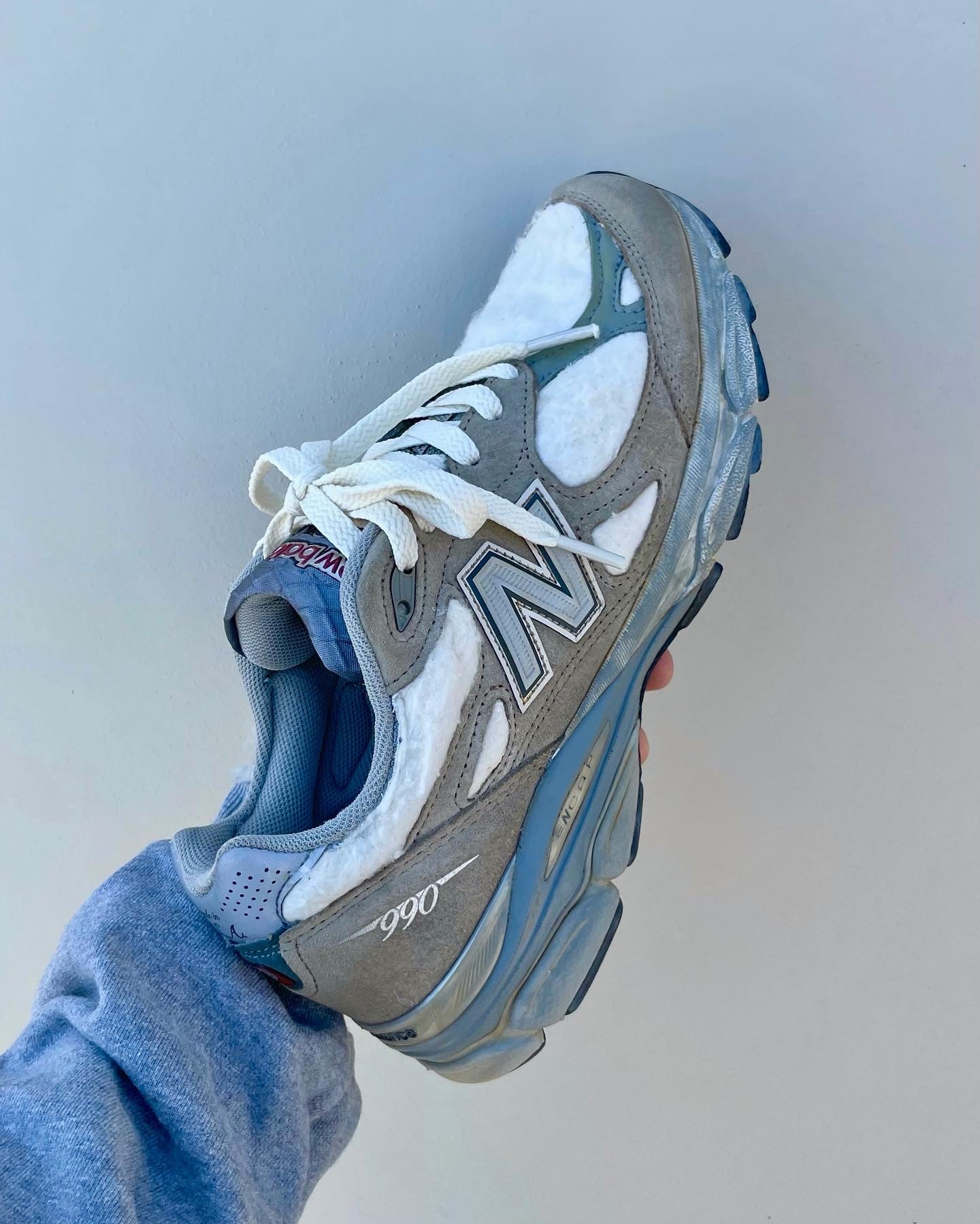 990 V3 "Dusty Clouds"