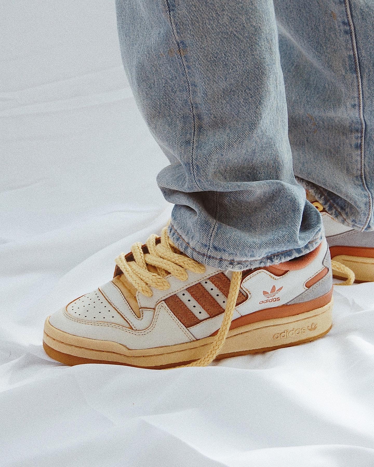 Forum 84 "Dyed"