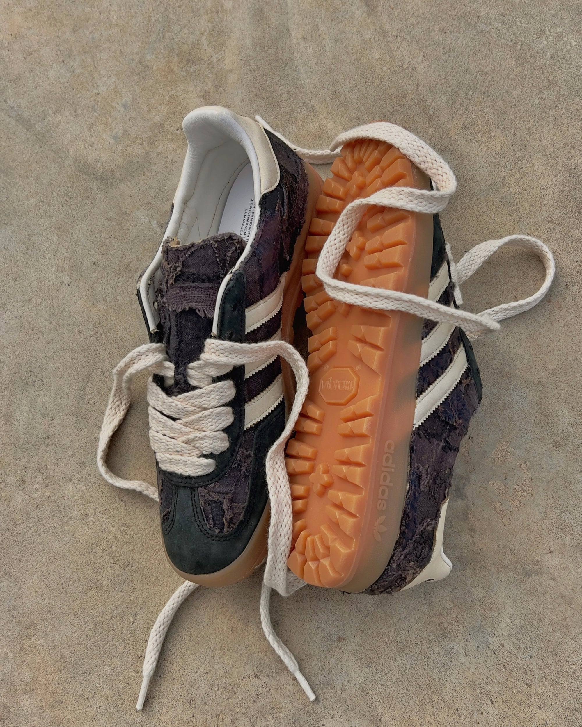 Gazelle Indoor "Indigo Shibori Vibram"