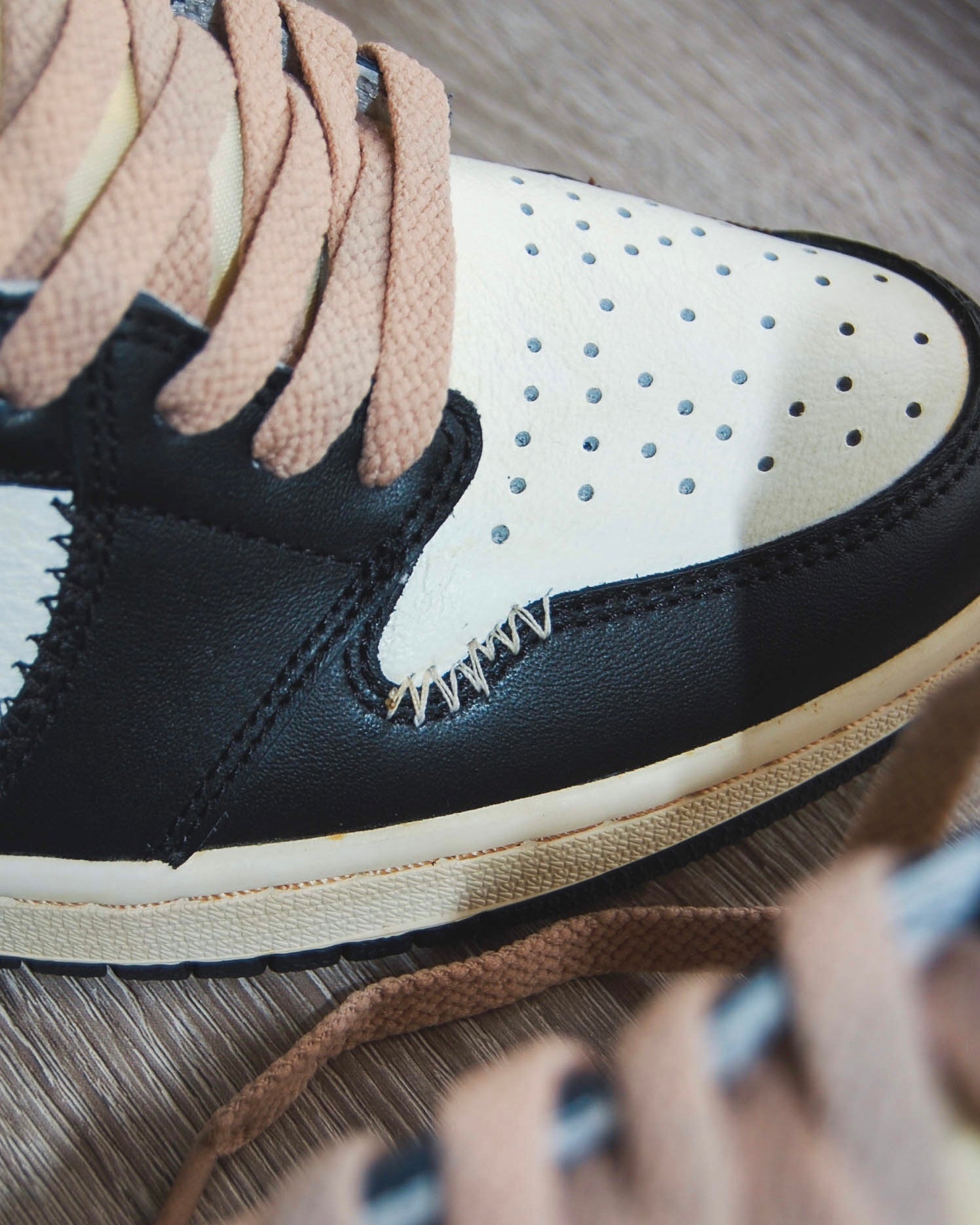 Air Jordan 1 High "Mocha Reworked"