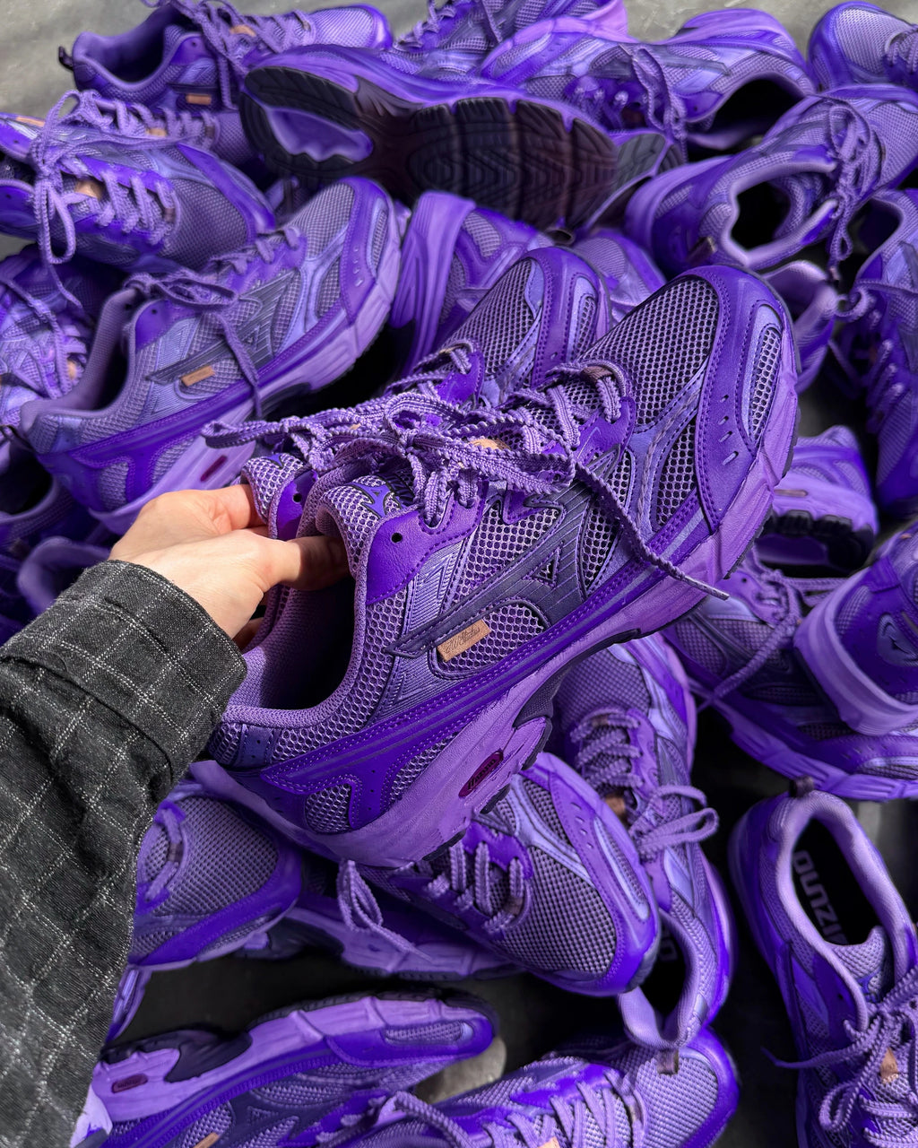Mizuno MXR "Kuro Gaki"