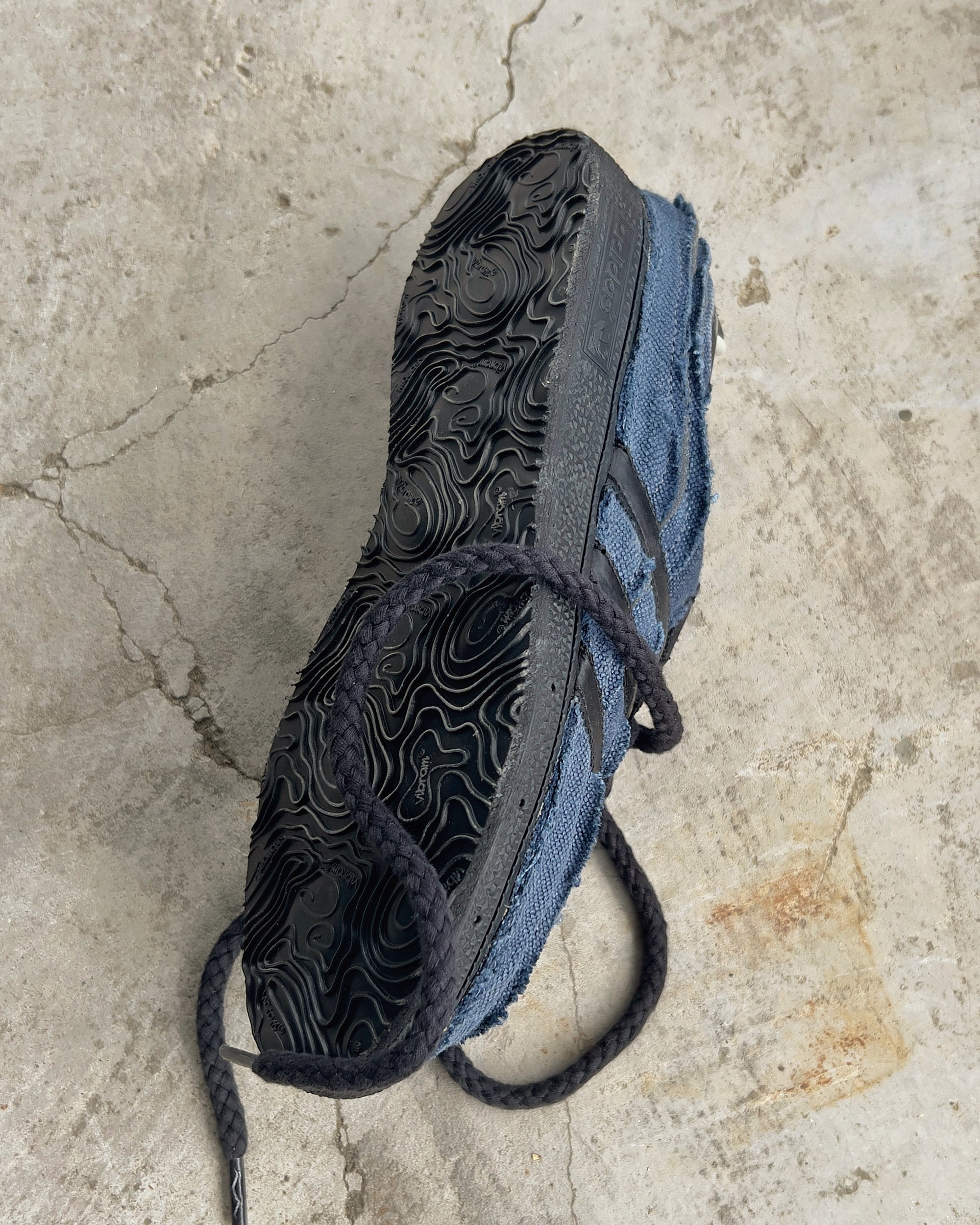 München "Swirlindigo"