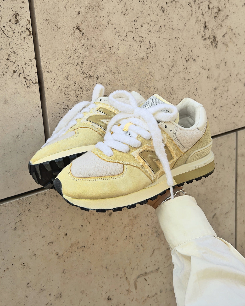 574 "Lemon Twist"