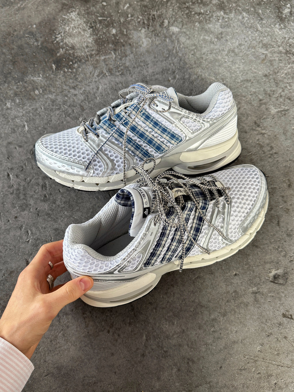 Adistar CTRL 5 Gingham Blend