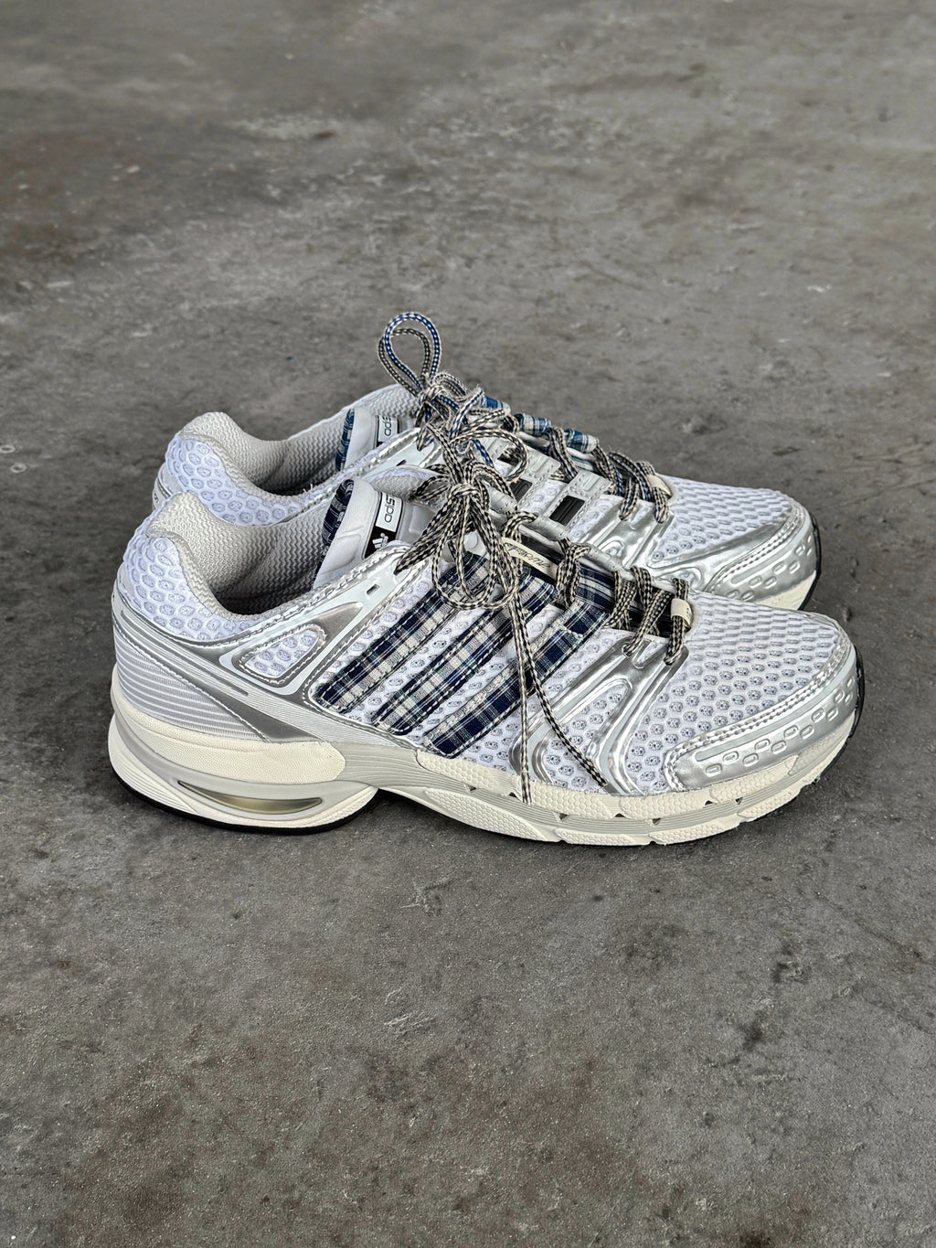 Adistar CTRL 5 Gingham Blend