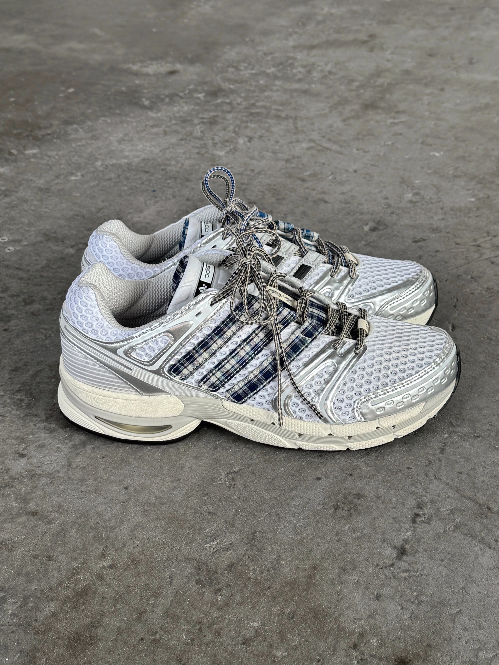 Adistar CTRL 5 Gingham Blend